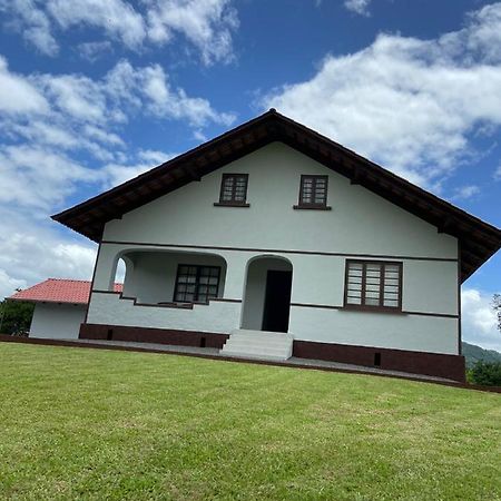 Villa Casa Colonial Em Rio Dos Cedros Exterior foto